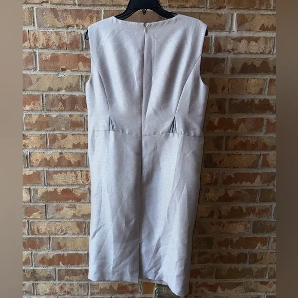 Preston and York Elegant Sleeveless Dress with Embellished Neckline size 12 - Picture 5 of 7